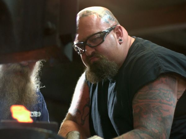 Auction Hunters - Money Makin' Monster Machines