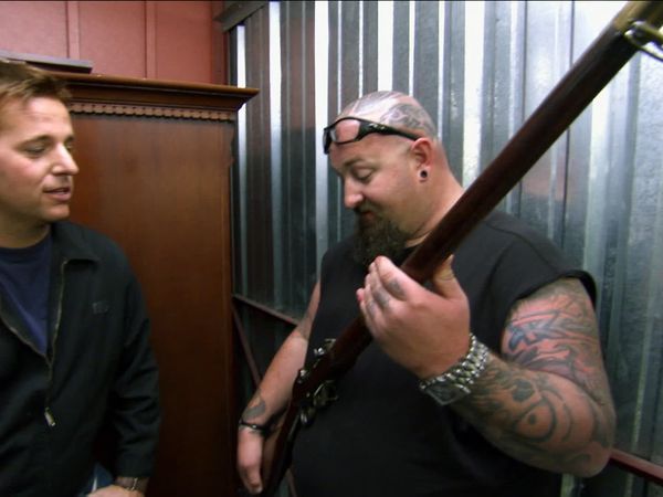 Auction Hunters - Allen's Got Balls