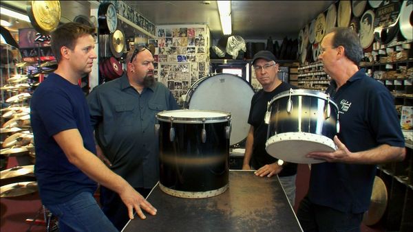 Auction Hunters - Drumming Up Cash