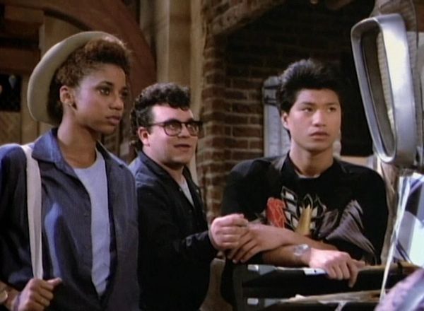 21 Jump Street - 16 Blown to 35