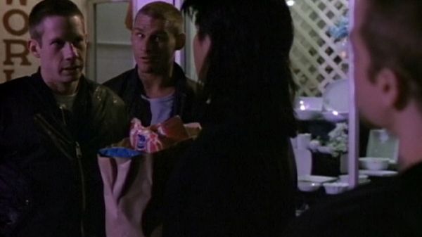 21 Jump Street - Shirts and Skins