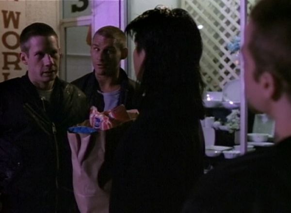 21 Jump Street - Shirts and Skins