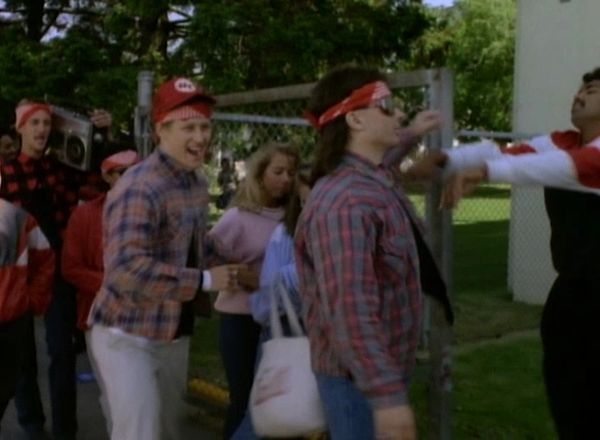 21 Jump Street - God is a Bullet