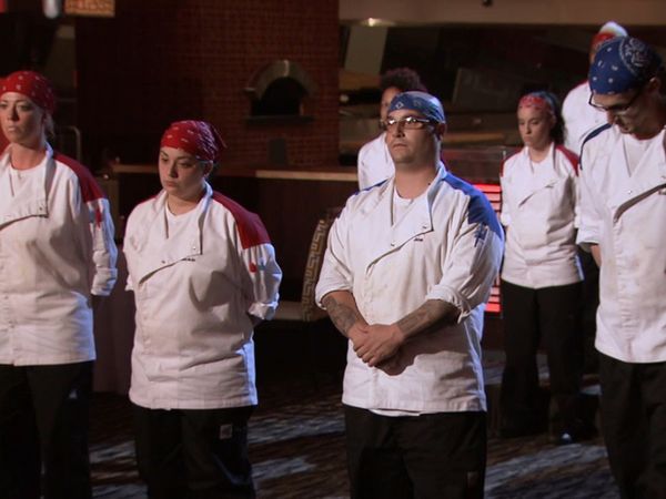 Hell's Kitchen - 12 Chefs Compete