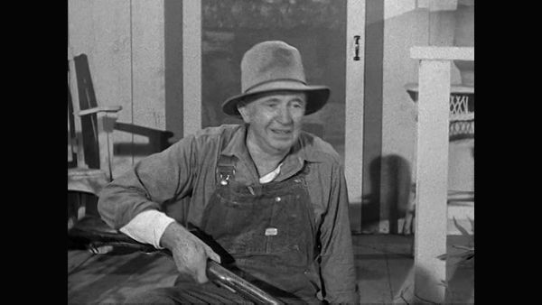The Real McCoys - Grampa Sells His Gun