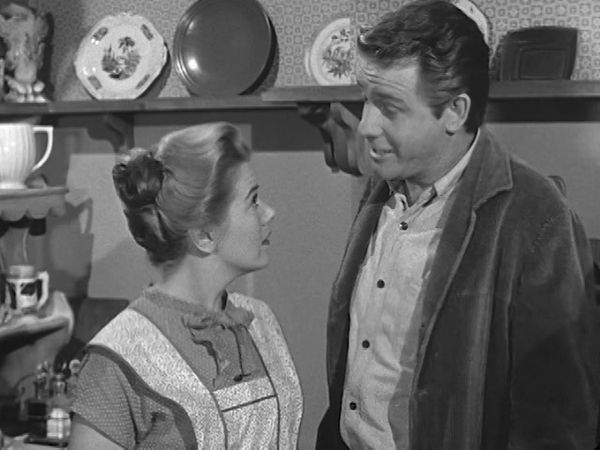 The Real McCoys - The Girls at Mom's Place