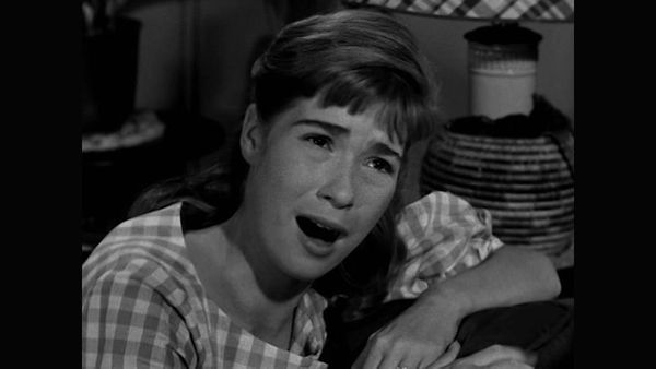 The Real McCoys - Teenage Wedding
