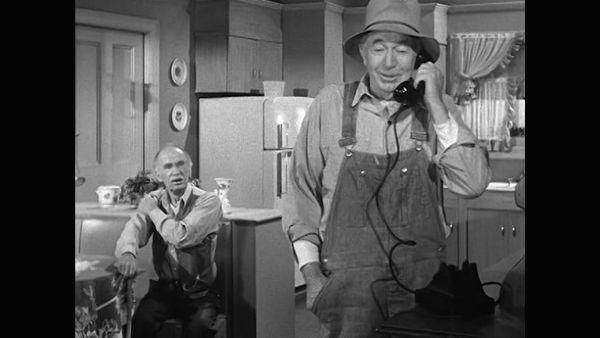 The Real McCoys - The Good Neighbor Policy