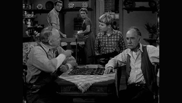 The Real McCoys - The Perfect Houseguest
