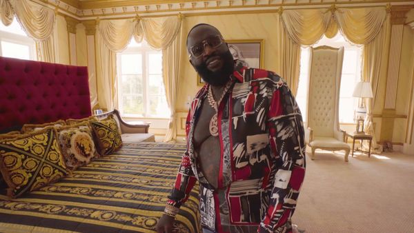 MTV Cribs BR - Rick Ross, Jojo Siwa, Nico Tortorella