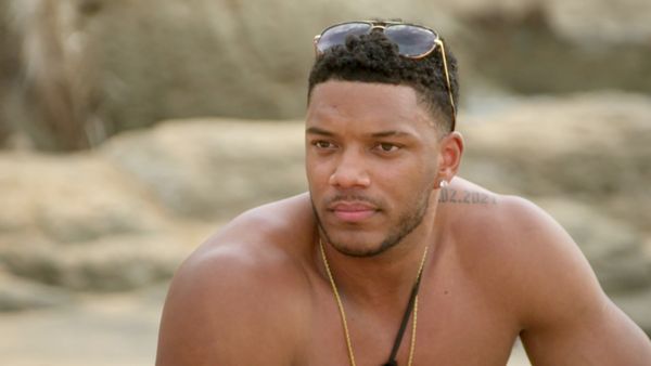 Celebrity Ex on the Beach - Love Triangle