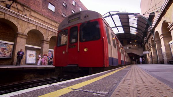 Secrets of Britain - Secrets of Underground London