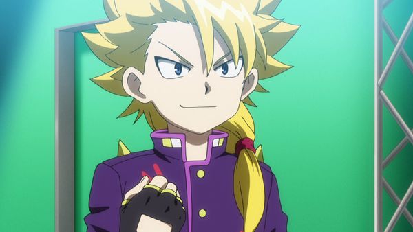 Beyblade Burst - ¡La amenaza de Shield Crash!