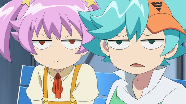 Beyblade Burst - ¡Rugido! ¡Batalla entre bestias!