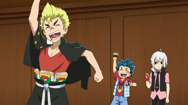 Beyblade Burst - ¡Entrenamiento! ¡La arena dentada!