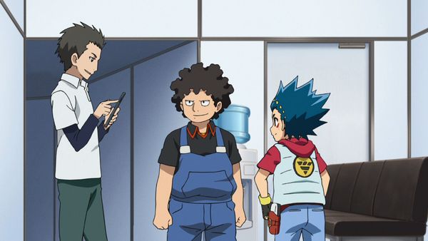 Beyblade Burst - ¡Un rival poderoso! ¡Hyper Horusood!