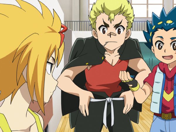 Beyblade Burst - ¡Remolino! ¡Tempest Wyvron!