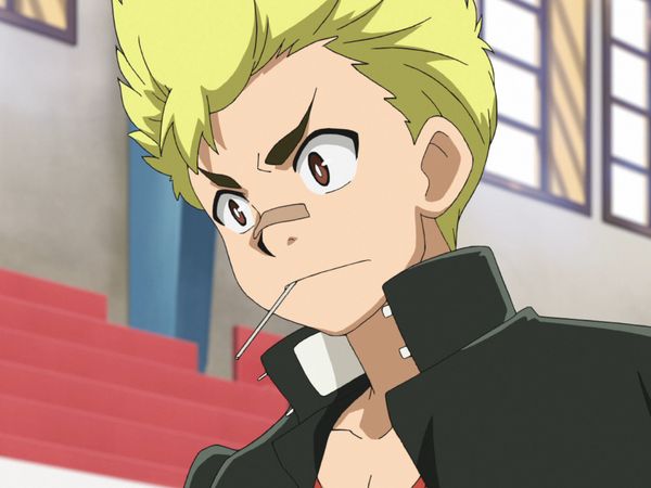 Beyblade Burst - ¡Sacudida al Equipo!