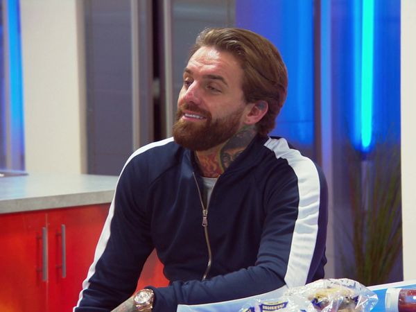 Geordie Shore - Chloe's Barbers