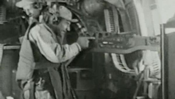 The Complete History of Air Combat - B-24 Liberator: View from the Cockpit