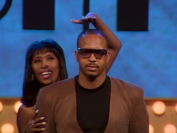 It's Showtime at the Apollo - Episode 916