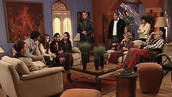 Pasión de gavilanes - Héroe halagado
