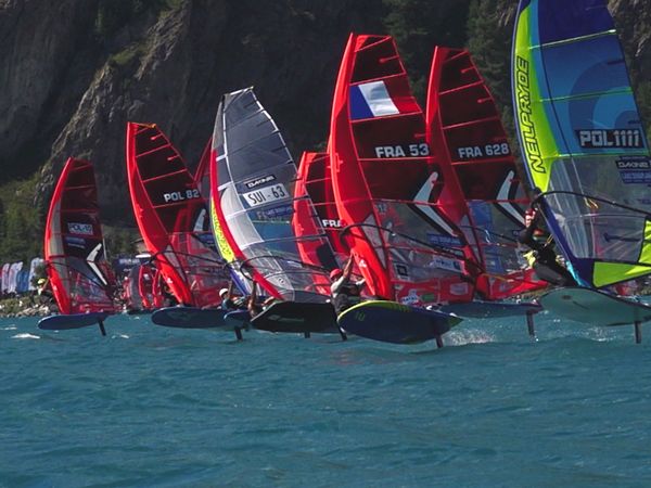 Best of Collection - World of Freesports / Water Sports - WOF 202040: VANORA Engadinwind by DAKINE - Racing