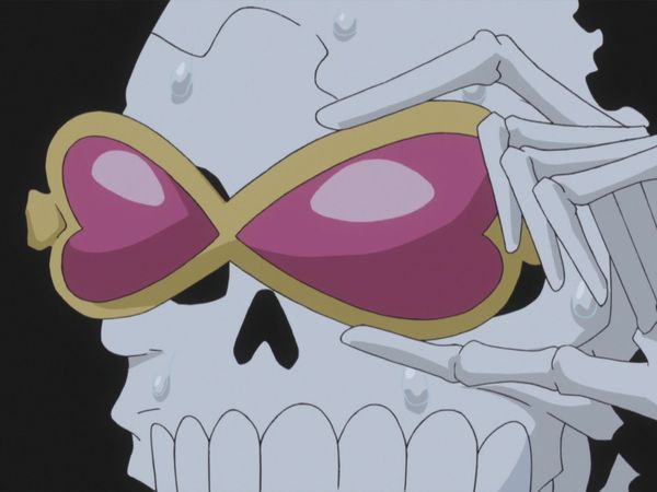 One Piece - BIG GUNS ASSEMBLED! THE DANGER OF THE FAKE STRAW HATS!