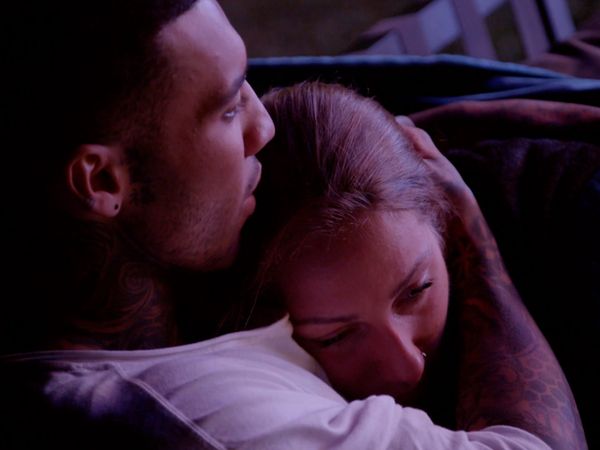 La Venganza de los Ex: Amor en la Montaña - Pillada en el bizcocho