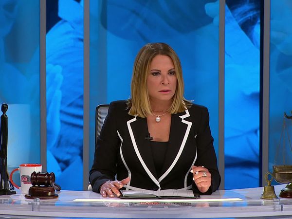 Caso Cerrado (LAS) - Corazón de piedra/El gran menor