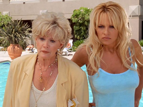 Baywatch - Guess Who's Coming to Dinner