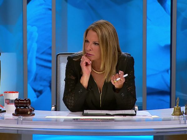 Caso Cerrado (LAS) - Una barriga atacada / Rentando a mis hijos