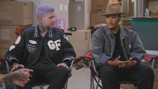 Help! I'm in a Secret Relationship! - Leah & Di'Andre