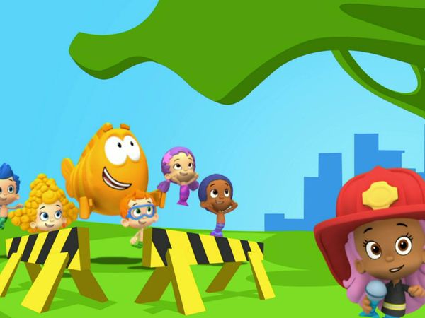 Bubulle Guppies - Phil le pompier vole à votre secours