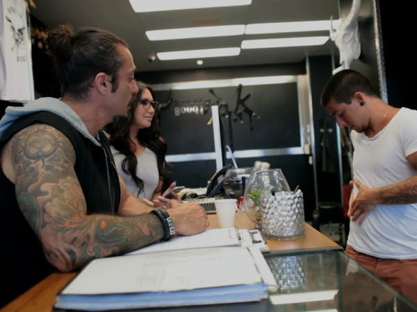 Bondi Ink Tattoo Crew - Time To Tap Out