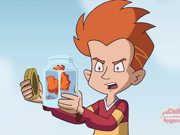 My Goldfish Is Evil - Twenty Thousand Leagues under the Fishbowl!