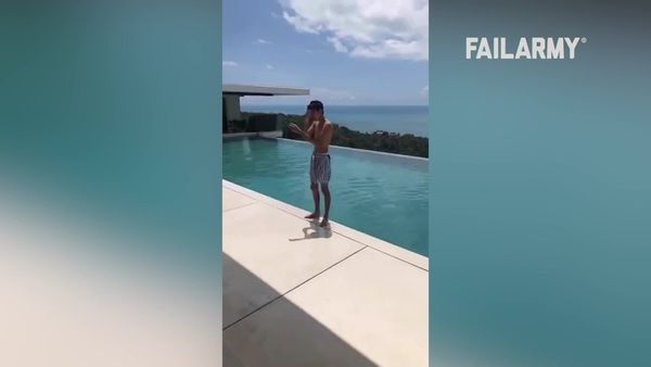 Best Fails of the Month - Best Fails of the Month | Ep. 2.10
