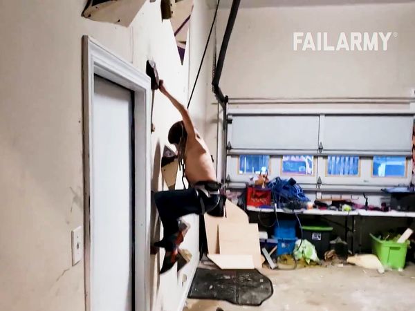 Best Fails of the Month - Best Fails of the Month | Ep. 4.6