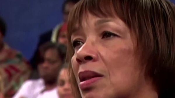 Trisha - Outrageous, Shocking Psychic Readings!