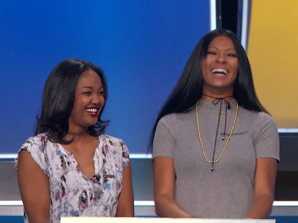 Emogenius - Team Mardi Gras Queens vs. Team Super Smash