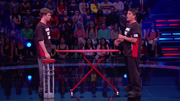 Minute To Win It - Team Blackhawks Not Down