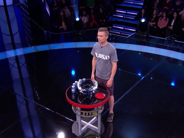 Minute To Win It - Team Travasy