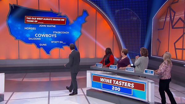 America Says - Dueling Piano Players vs. Wine Tasters