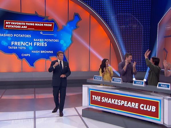 America Says - Soccer Moms vs. The Shakespeare Club