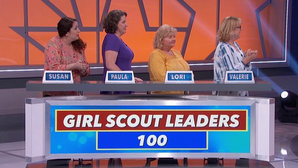 America Says - Girl Scout Leaders vs. The Washingtons