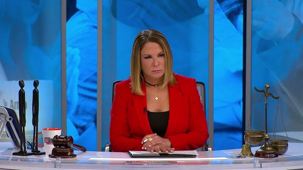 Caso Cerrado (LAS) - Madre apoya abuso / Muere atragantada