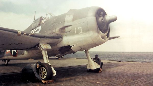 Luftkrigere - F6F Hellcat