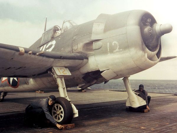 Luftkrigere - F6F Hellcat