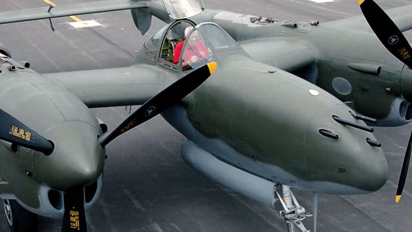 Luftkrigere - P-38 Lightning