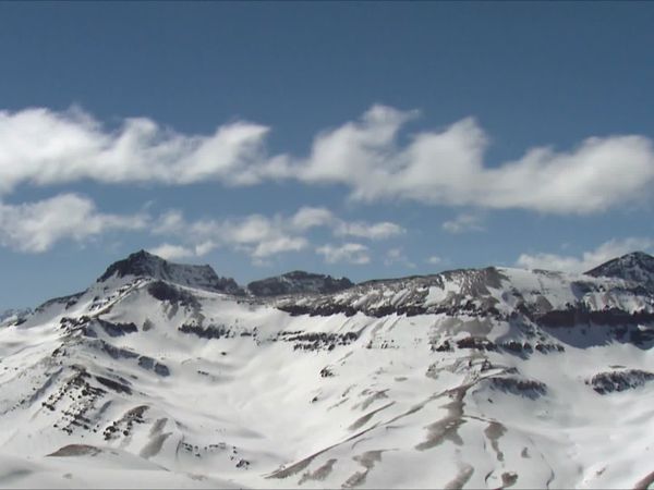 Word Travels - Chile: Snow, Sea and Desert